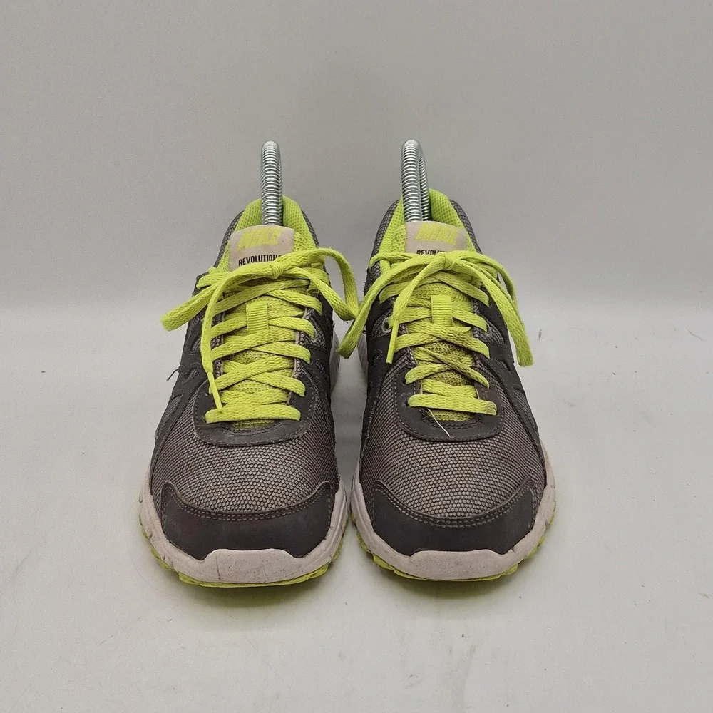 Nike Revolution 2 Shoes Youth Size‎ 4.5Y Gray Volt Running Sneakers 555082-019